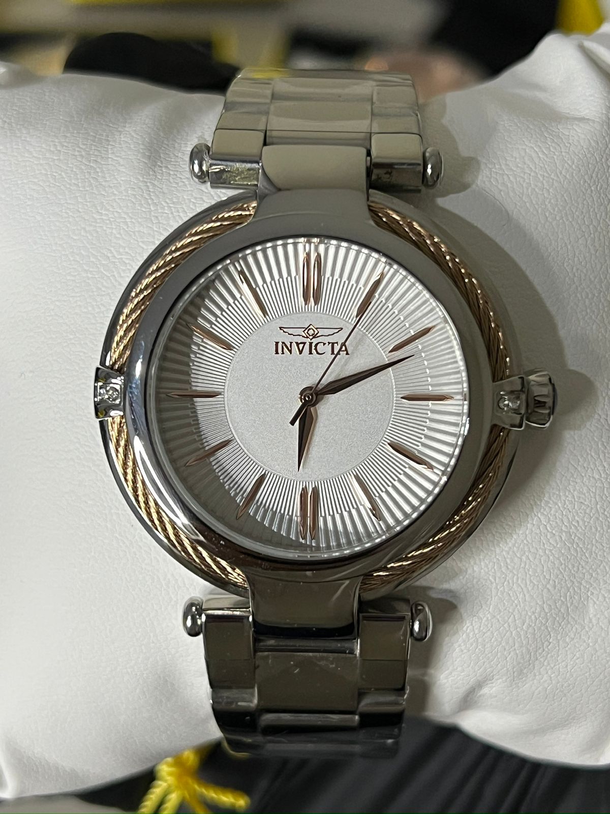 reloj para mujer invicta bolt 35353 - plata